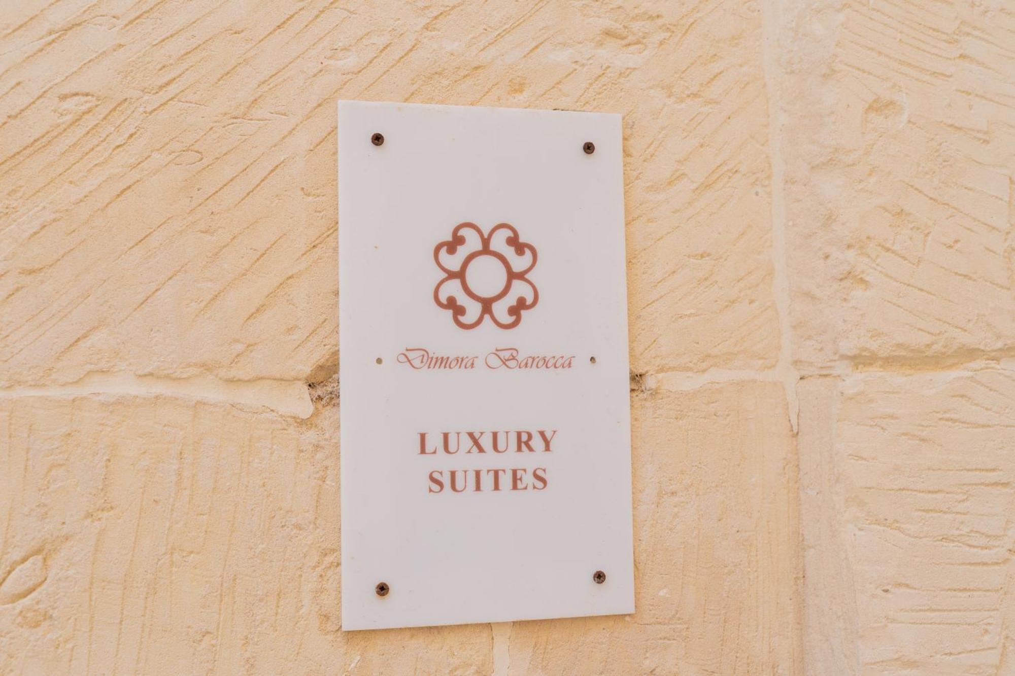 Dimora Barocca Luxury Suites Lecce Exterior foto